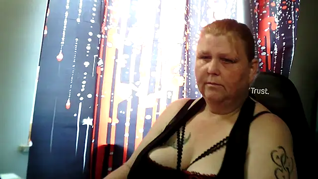 Sylviastar46 online show from July 2026 07:52:01 AM