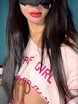 trinhvutrinh online show from December 2025 01:48:01 PM