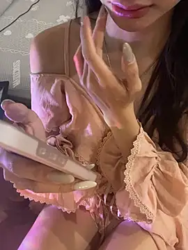 trinhvutrinh online show from April 2026 02:14:02 PM