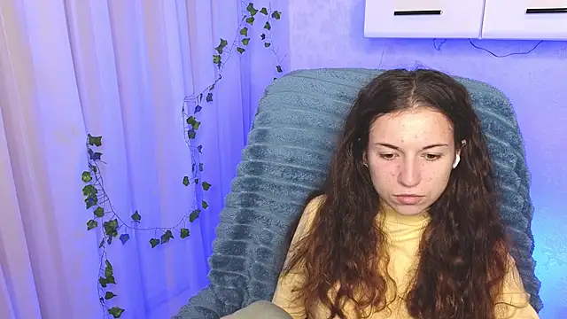 Ulyanix online show from November 2025 04:40:01 AM