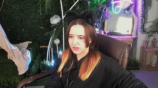 IreneBailey online show from November 2025 09:07:02 AM