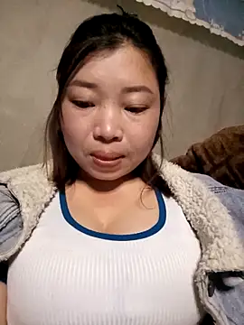 Snapshot of julybe chatting on February 2026 04:02:01 PM julybe online show from February 2026 04:02:01 PM