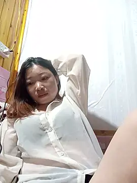 julybe online show from June 2026 03:18:01 PM