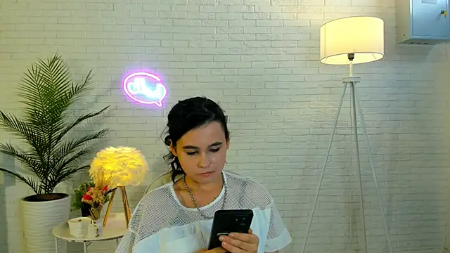 DinahLumb online show from October 2025 12:39:02 PM