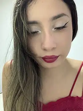 Snapshot of vanessa-242424 chatting on November 2025 10:53:02 PM vanessa-242424 online show from November 2025 10:53:02 PM