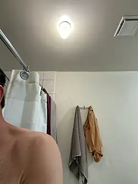 ezrah23 online show from March 2026 05:29:01 AM