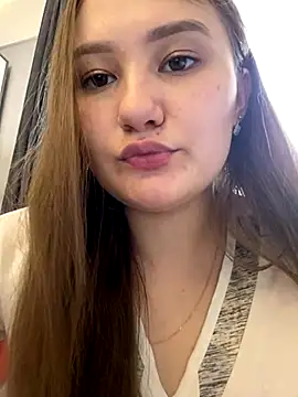 Regina Lynne online show from October 2025 09:32:01 AM