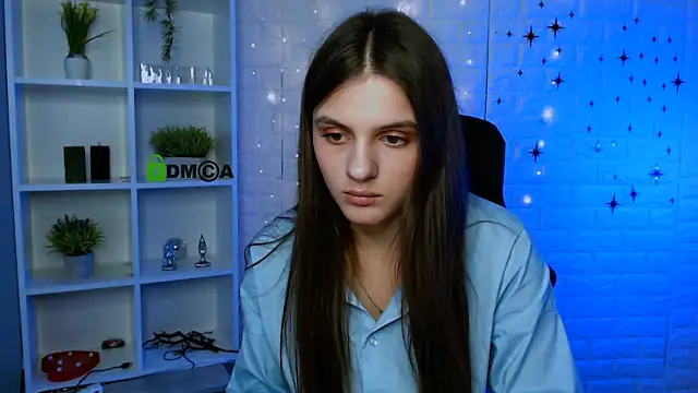 Snapshot of lisa_dark_ chatting on June 2026 12:44:02 PM lisa dark online show from June 2026 12:44:02 PM