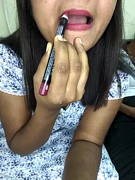 Cuty Pussy1 online show from November 2025 07:29:01 AM