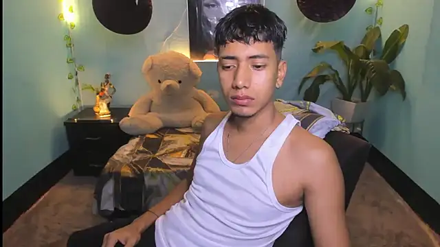 darwinandbrayann online show from April 2026 07:22:01 PM