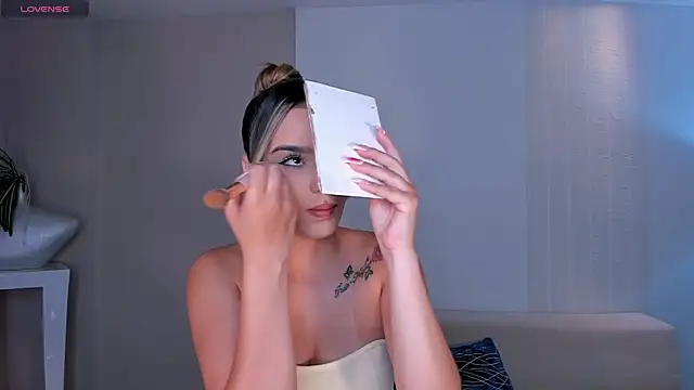 LaurentRosse1 online show from April 2026 08:11:01 PM