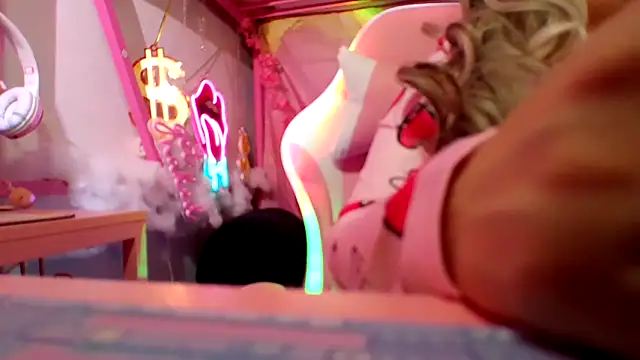 PrincessKDoll online show from November 2025 10:05:01 AM