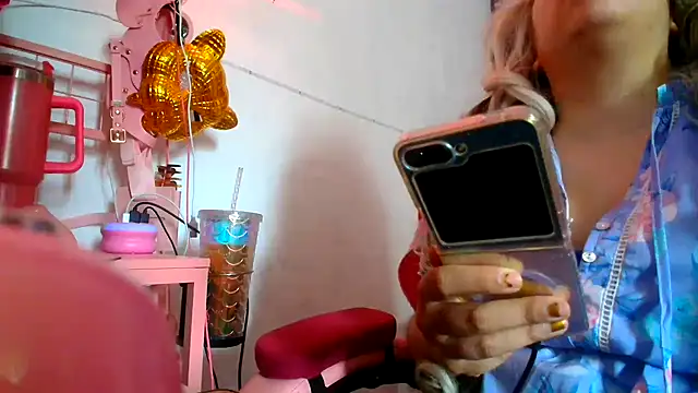 Snapshot of PrincessKDoll chatting on June 2026 01:17:02 PM PrincessKDoll online show from June 2026 01:17:02 PM