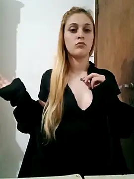 Snapshot of larubia_arg chatting on November 2025 04:01:02 AM larubia arg online show from November 2025 04:01:02 AM