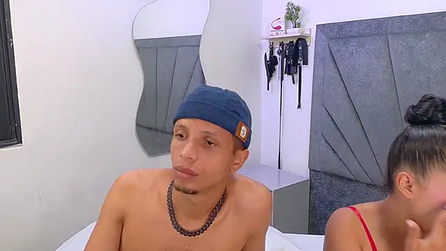 DamianandEva online show from March 2026 01:06:02 PM