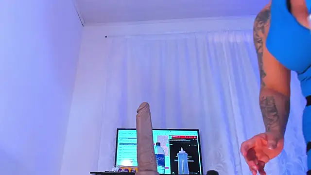 Natural BIGASS Nina online show from April 2026 07:40:02 PM