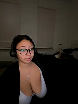 minha baby online show from November 2025 05:01:02 AM