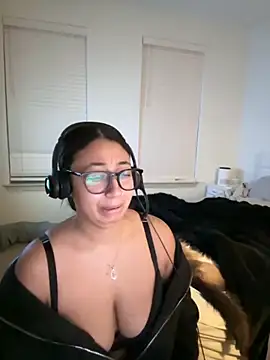 minha baby online show from November 2025 12:52:01 PM