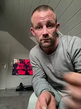 superbertok online show from November 2025 01:20:01 PM