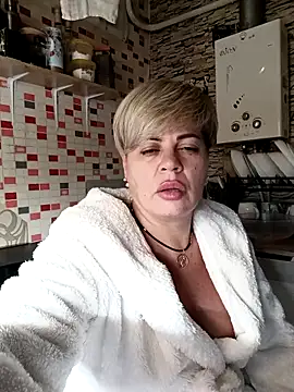 MilkySky online show from November 2025 03:21:02 AM