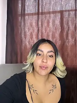 Elina Hills online show from June 2026 07:17:02 PM