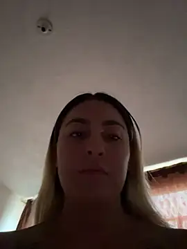 Elina Hills online show from June 2026 09:17:02 PM