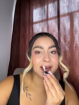 Elina Hills online show from July 2026 01:34:02 PM