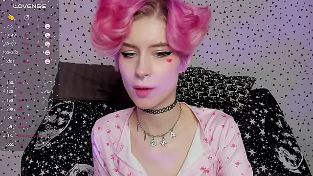 Angel Julles online show from February 2026 01:57:02 AM