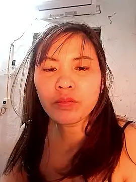 Snapshot of Elina_99 chatting on January 2026 02:06:02 AM Elina 99 online show from January 2026 02:06:02 AM
