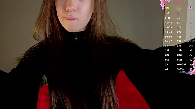 tinyanie online show from February 2026 08:18:02 PM