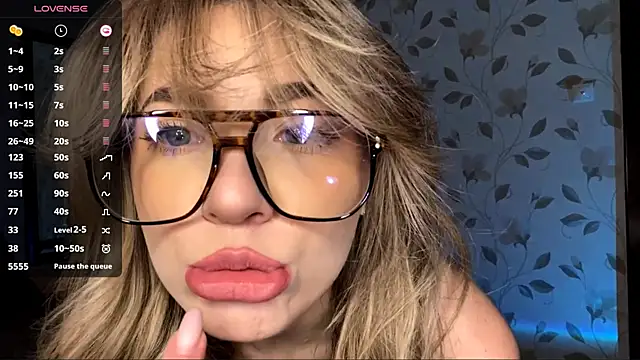 OrethaEredia online show from February 2026 05:08:01 PM