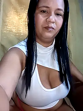 Snapshot of meliza87 chatting on November 2025 04:55:01 PM meliza87 online show from November 2025 04:55:01 PM