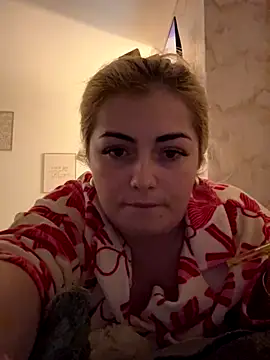 blondebritishbaby online show from October 2025 05:46:01 PM