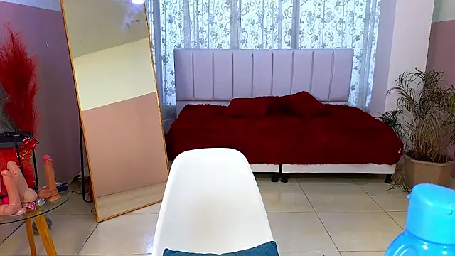 malen fitnessmilf online show from June 2026 08:10:02 PM