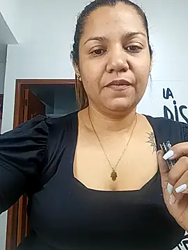 Samaraa Lee online show from December 2025 11:37:01 AM