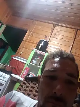 Guilherme30oliv online show from February 2026 06:47:02 AM