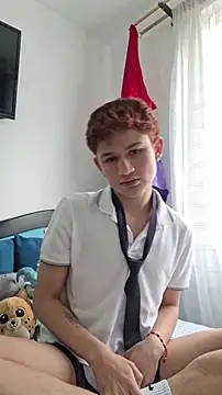 Apolitoo online show from November 2025 02:19:01 PM