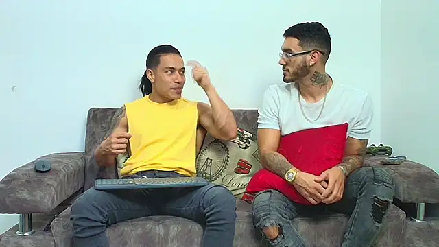 Snapshot of thebadboys05 chatting on June 2026 03:41:01 AM thebadboys05 online show from June 2026 03:41:01 AM