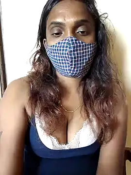 Queen-dhivya online show from December 2025 07:26:01 AM