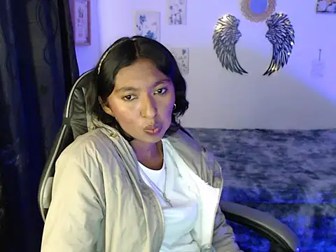 Snapshot of Samanta_777 chatting on May 2026 05:14:02 AM Samanta 777 online show from May 2026 05:14:02 AM
