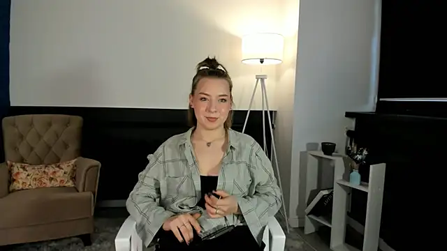 VanitaOkamoto online show from November 2025 11:32:01 AM