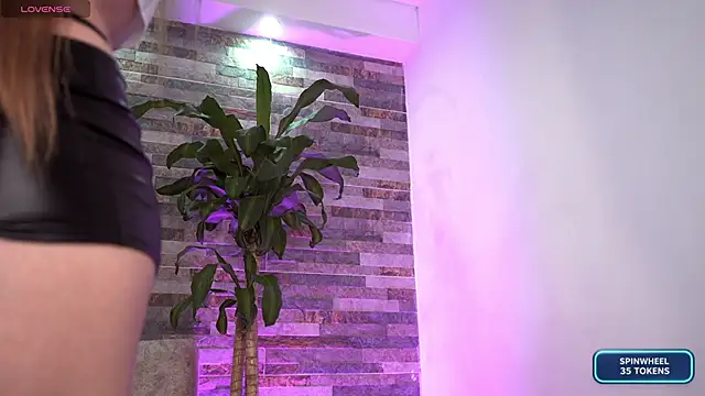 emily montoya1 online show from April 2026 11:51:02 PM