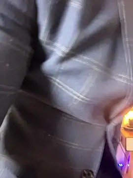 Chris Clarck online show from December 2025 08:15:02 PM