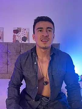 Chris Clarck online show from April 2026 07:14:01 PM