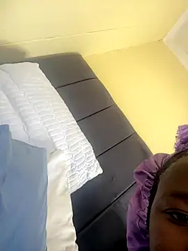 MiyaXo2 online show from November 2025 03:36:02 PM