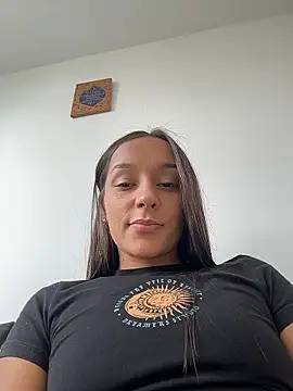 Brunettecollins05 online show from January 2026 05:37:01 PM