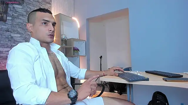 Snapshot of blaze_phoenix chatting on November 2025 11:34:01 AM blaze phoenix online show from November 2025 11:34:01 AM