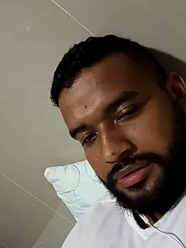 Snapshot of William1_234 chatting on November 2025 05:17:02 AM William1 234 online show from November 2025 05:17:02 AM