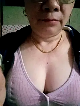 small-house123 online show from February 2026 05:19:01 PM