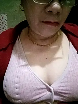 small-house123 online show from March 2026 10:04:01 PM